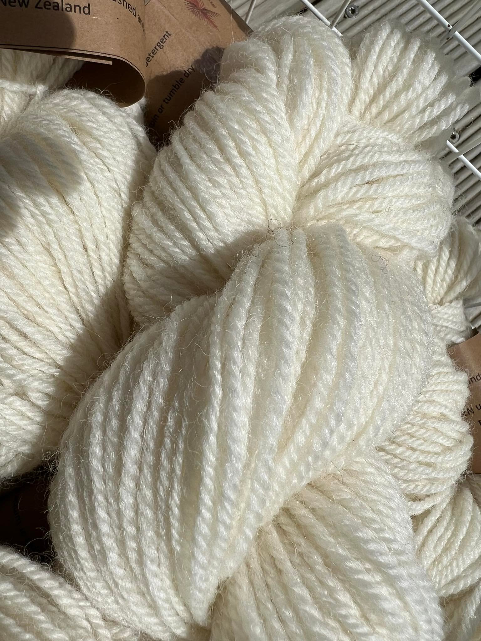 Commercially Woollen Spun Romney Lambs Wool